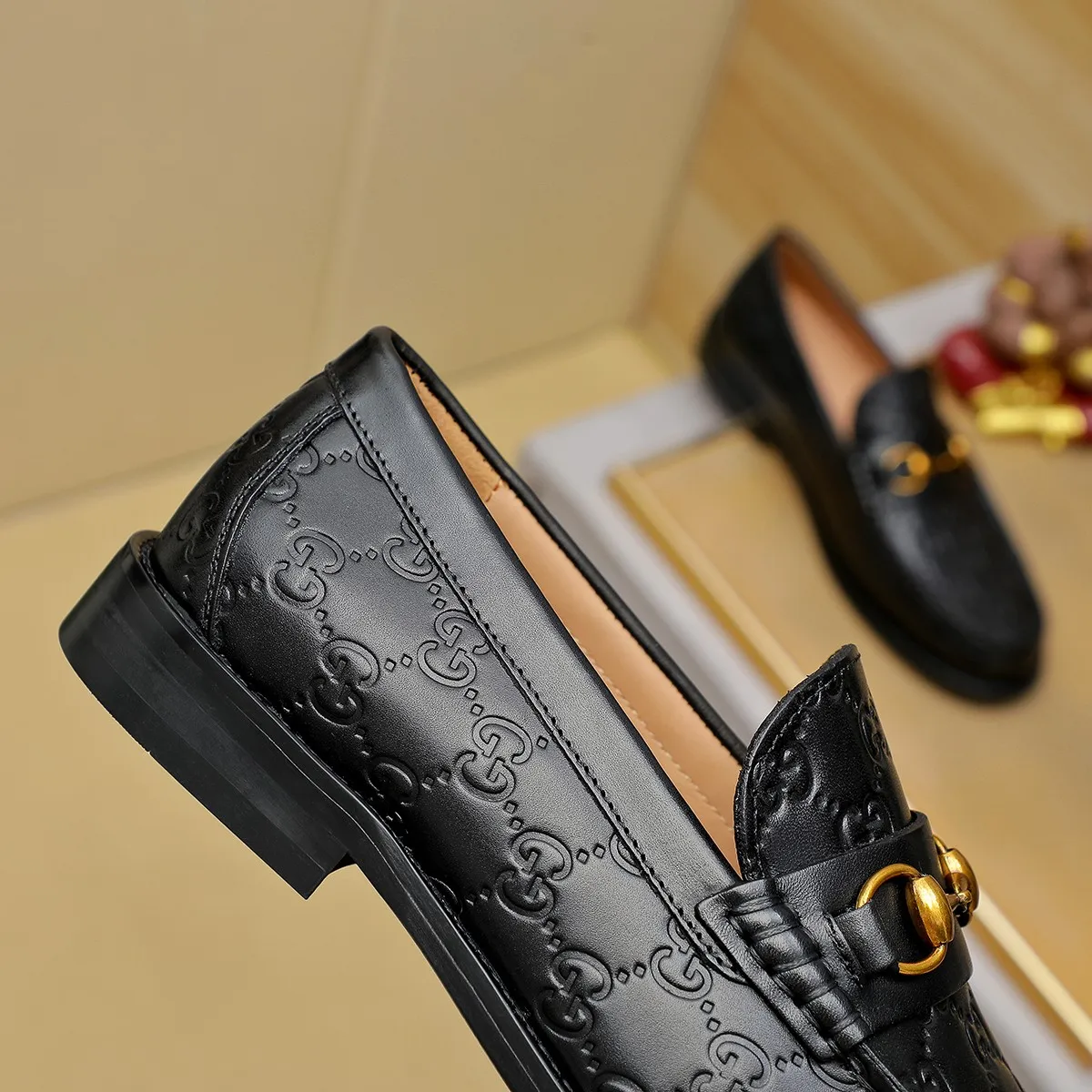 Factory price 440 💰💰Gucci official website men's business formal leather shoes update💥Hong Kong counter synchronized new style💥completely one-to-one replica shipment👍zero difference in counter quality 0⃣️all made of imported first-layer cowhide leather with original hardware buckle➕water-dyed🐂made of leather lining, black, matching size 38-45...